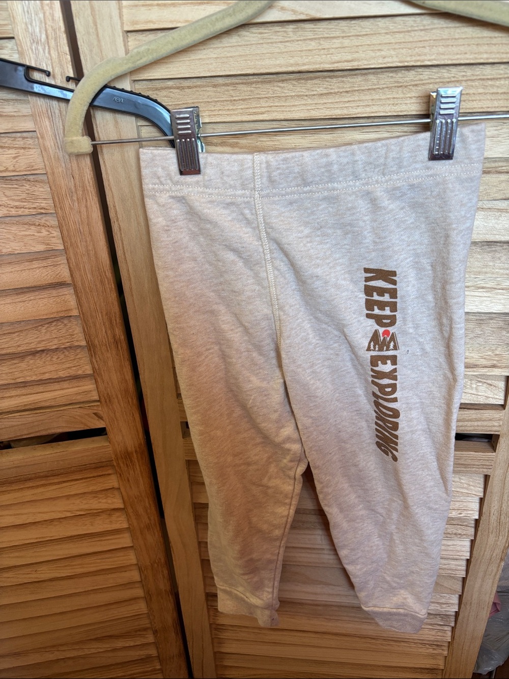 Garanimals Beige 'Keep Exploring' Jogger Bottoms 4T